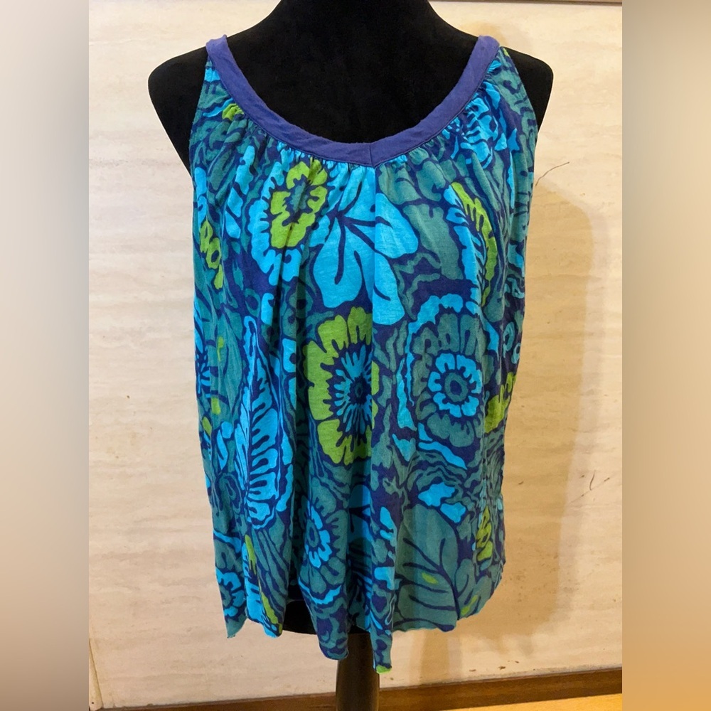 Free People "Count Me In"
Trapeze Floral Tunic Tank Top
